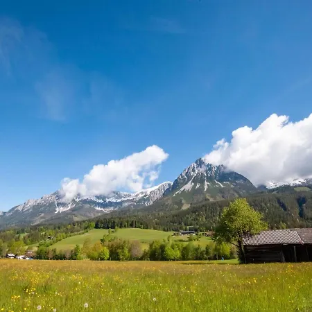 דירה In Tyrol In An Attractive Area *
